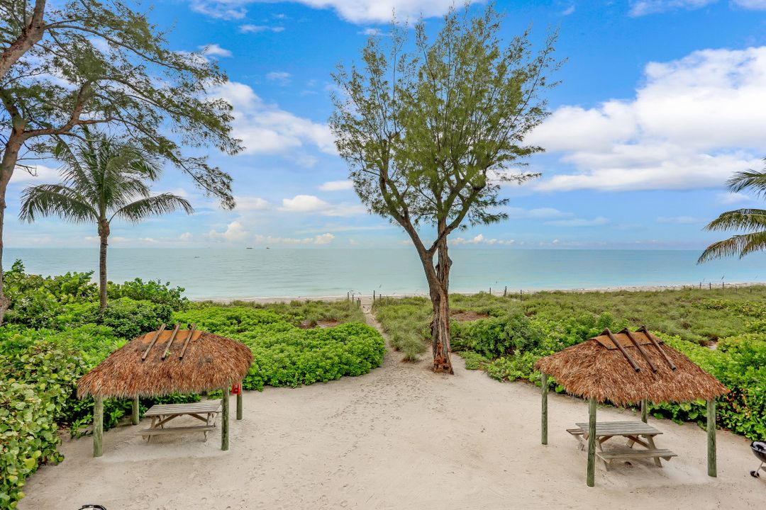 15300 Captiva Dr, Captiva, FL 33924