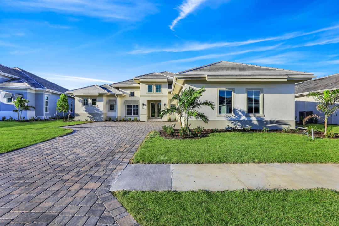 14310 Laguna Spgs Ln, , FL 34114