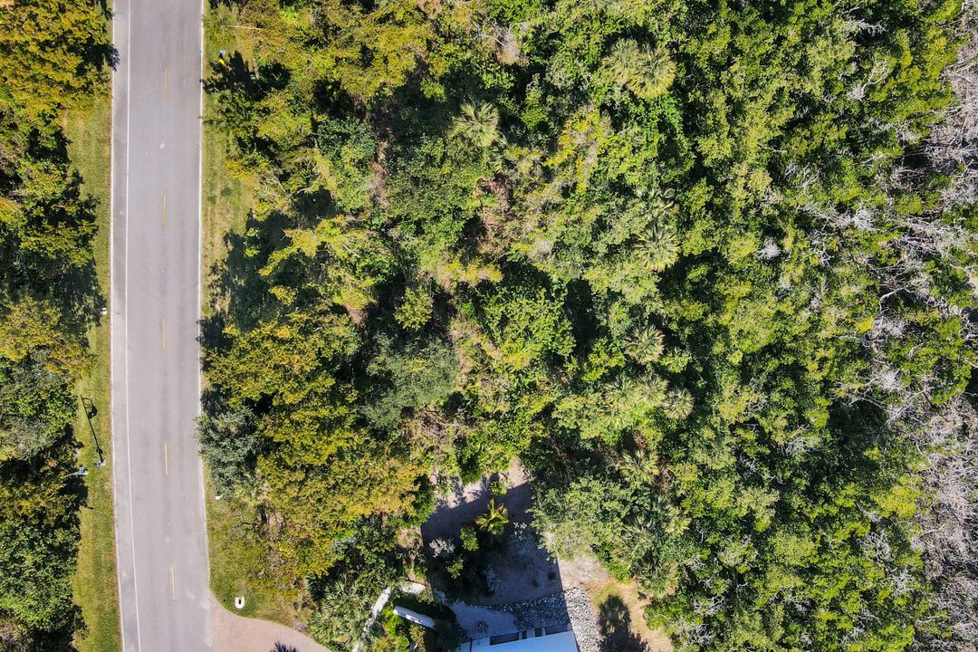 882 Whiskey Creek Dr, Marco Island, FL 34145