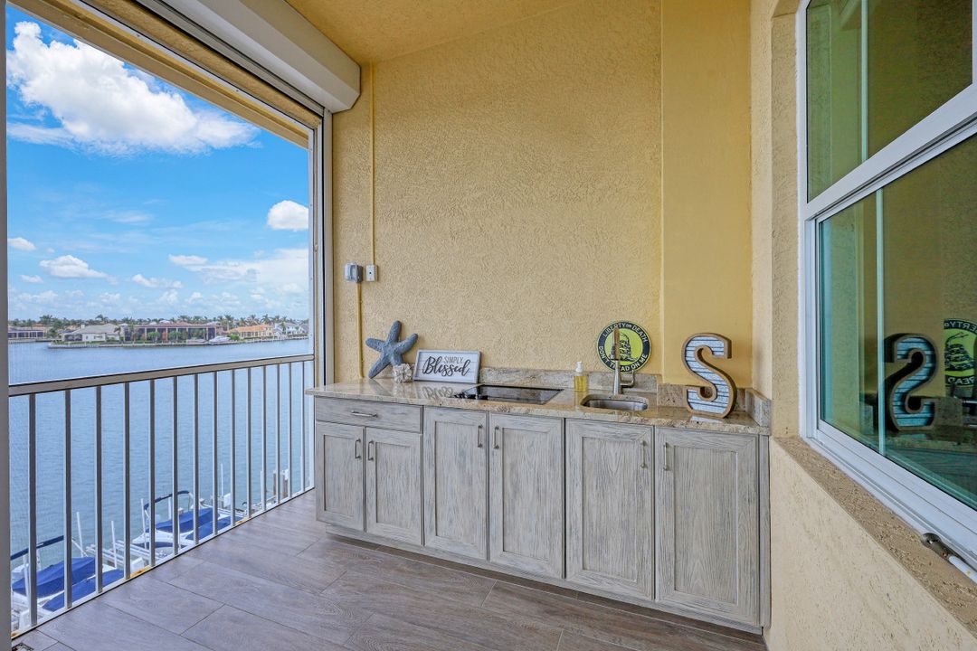 794 W Elkcam Cir #4002, Marco Island, FL 34145