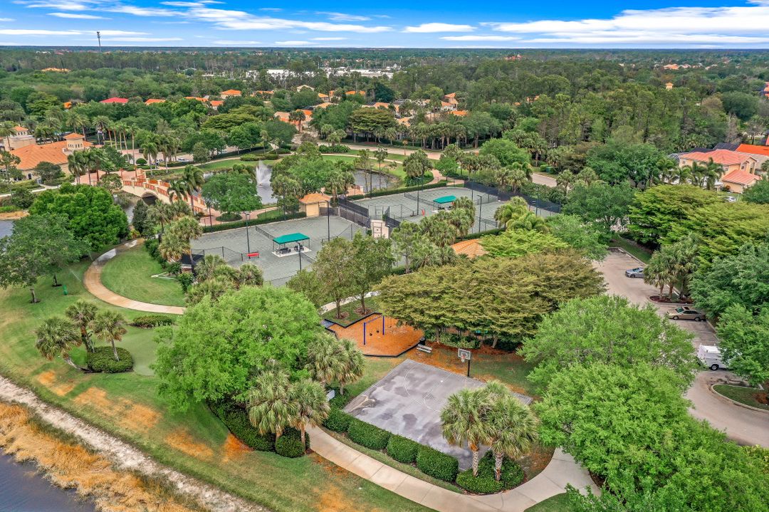 2214 Campestre Terrace, Naples, FL 34119