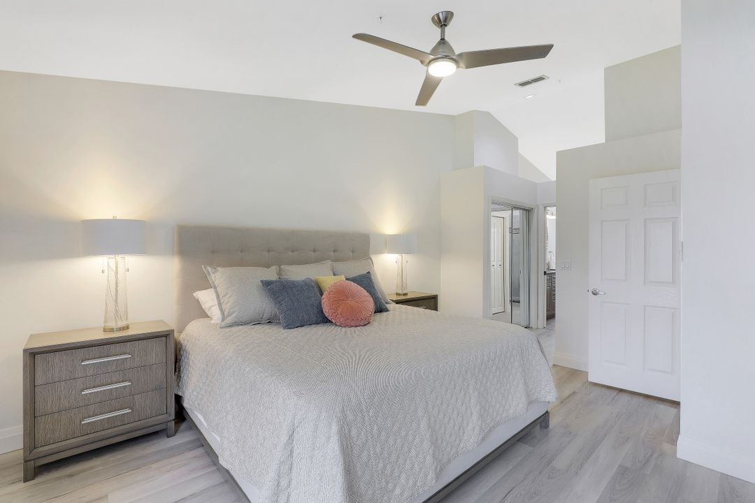 24820 Lakemont Cove Ln #201, Bonita Springs, FL 34134