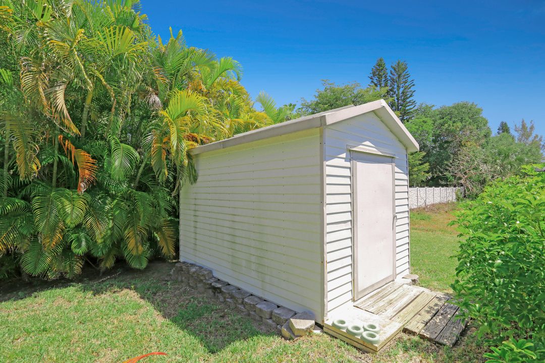 3517 SW 3rd Terrace, Cape Coral, FL 33991