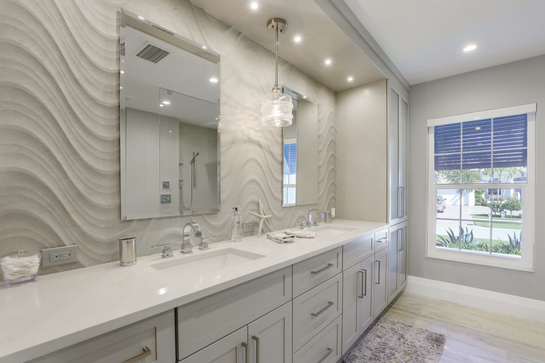 491 Price Ct, Marco Island, FL 34145