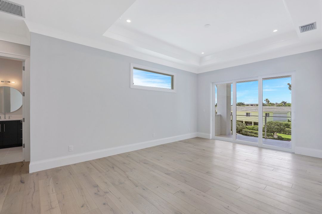 313 Turtle Hatch Rd, Naples, FL 34103