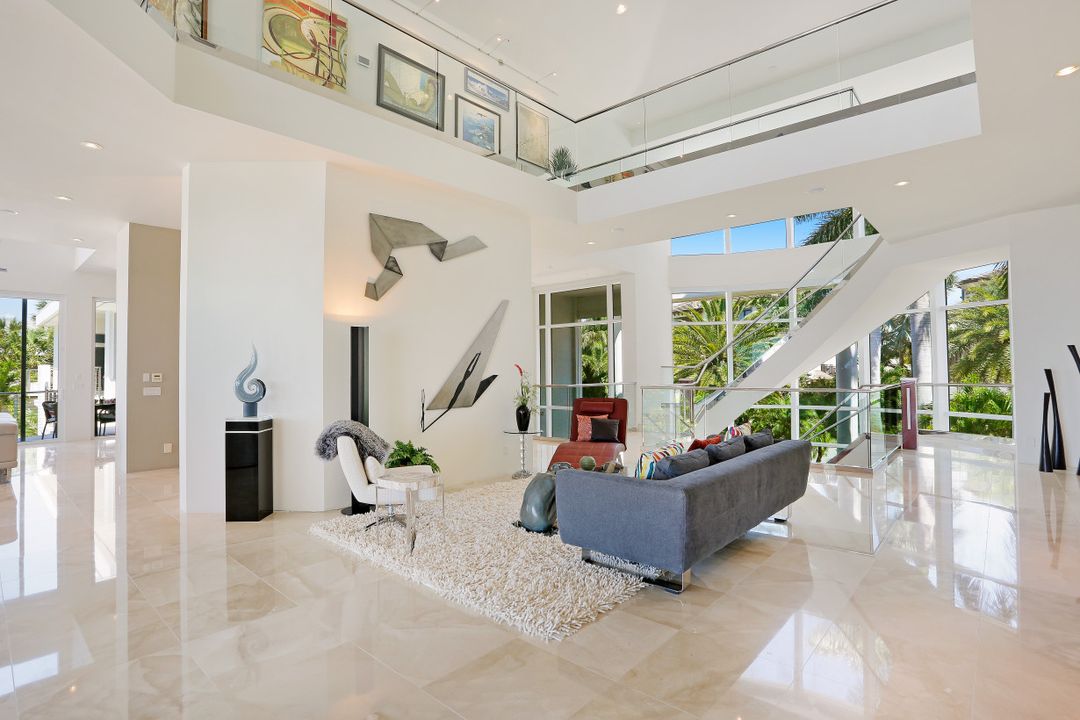 202 S Beach Dr, Marco Island, FL 34145