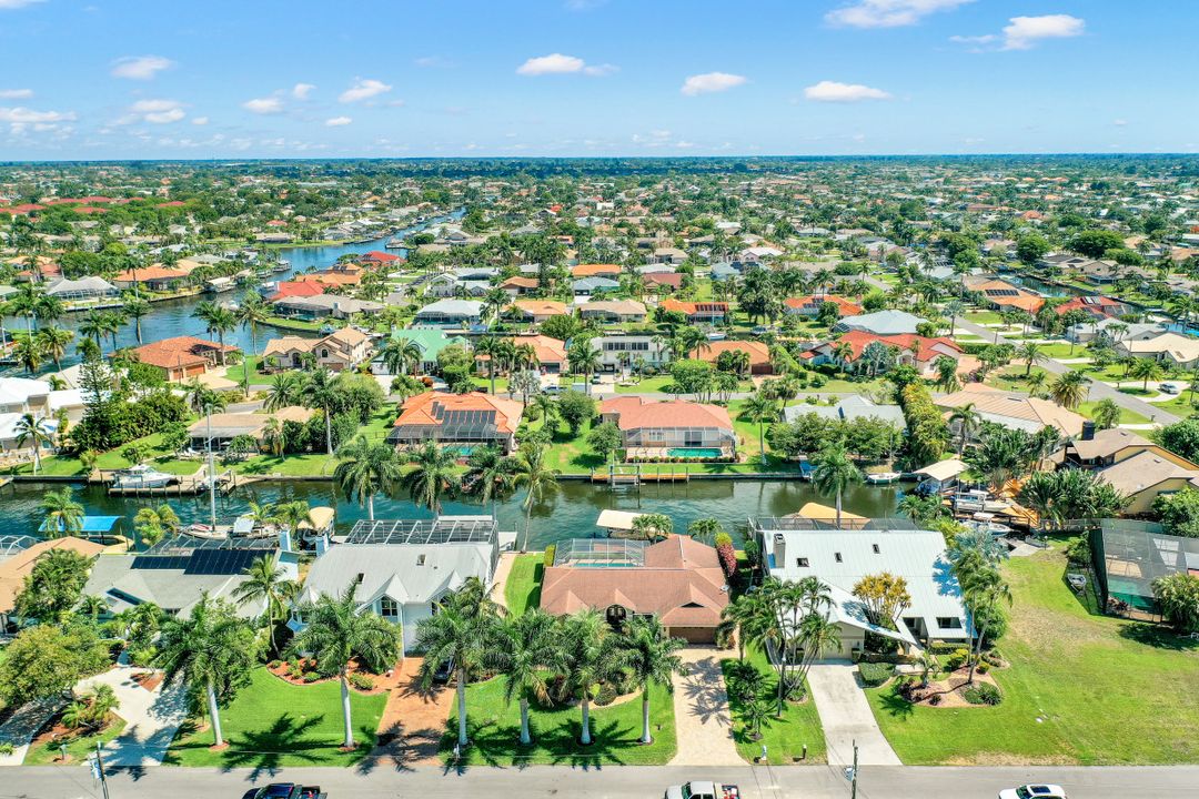 1217 SW 54th St, Cape Coral, FL 33914