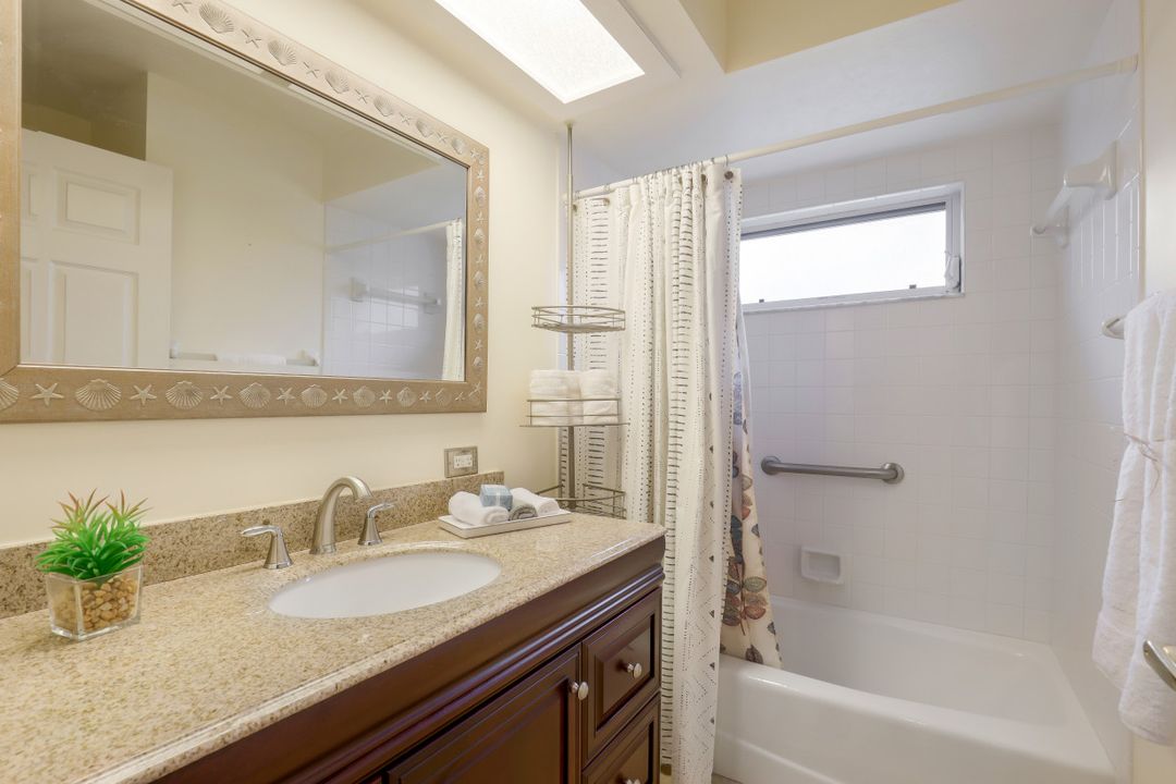 11431 Waterford Village Dr, Fort Myers, FL 33913