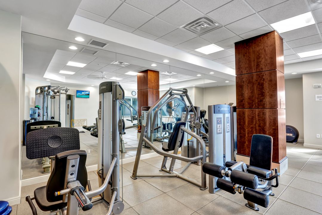 265 Indies Way #1404, Naples, FL 34110