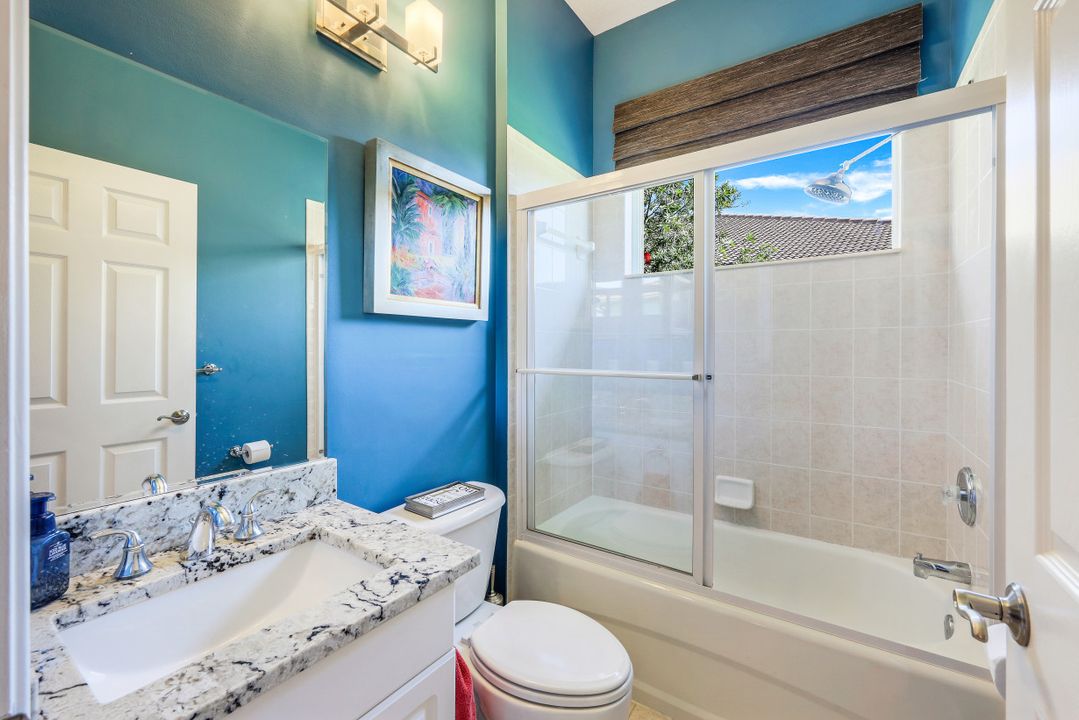 8979 Morgan Ct, Naples, FL 34113