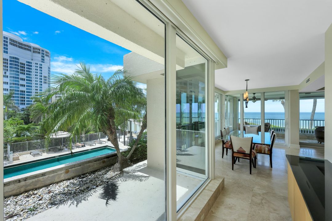 4301 Gulf Shore Blvd N #203, Naples, FL 34103