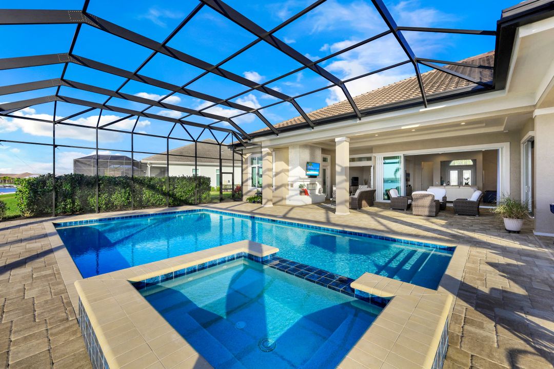 18540 Blue Eye Loop, Fort Myers, FL 33913