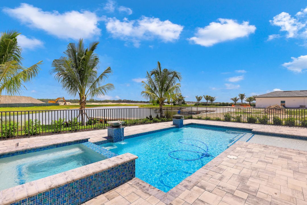 10461 Trevi Isle Way, Miromar Lakes, FL 33913