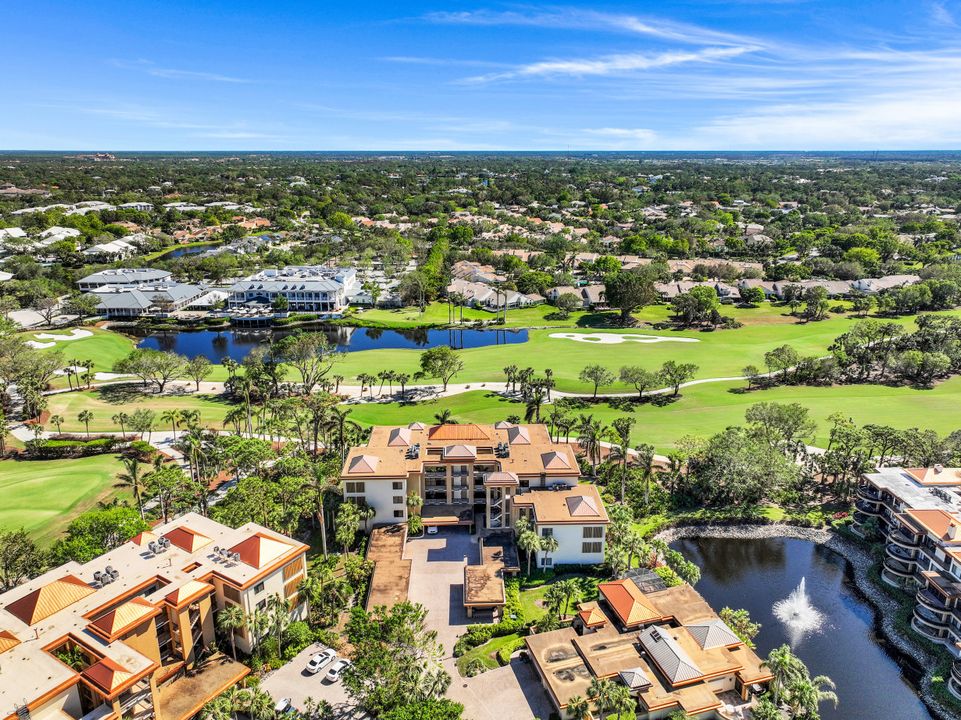 6760 Pelican Bay Blvd #312, Naples, FL 34108