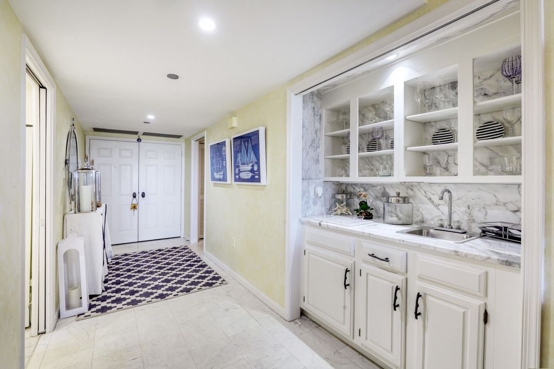 3100 Gulf Shore Blvd N #501, Naples, FL 34103