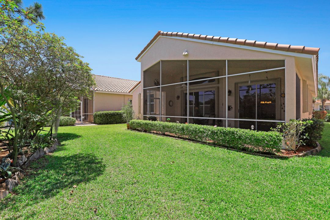 20173 Castlemaine Ave, Estero, FL 33928