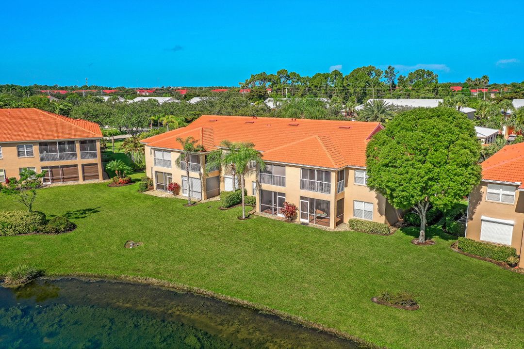 6650 Huntington Lakes Cir #203, Naples, FL 34119