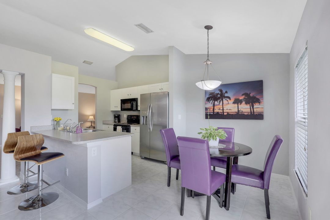 326 SW 19th Ln, Cape Coral, FL 33991