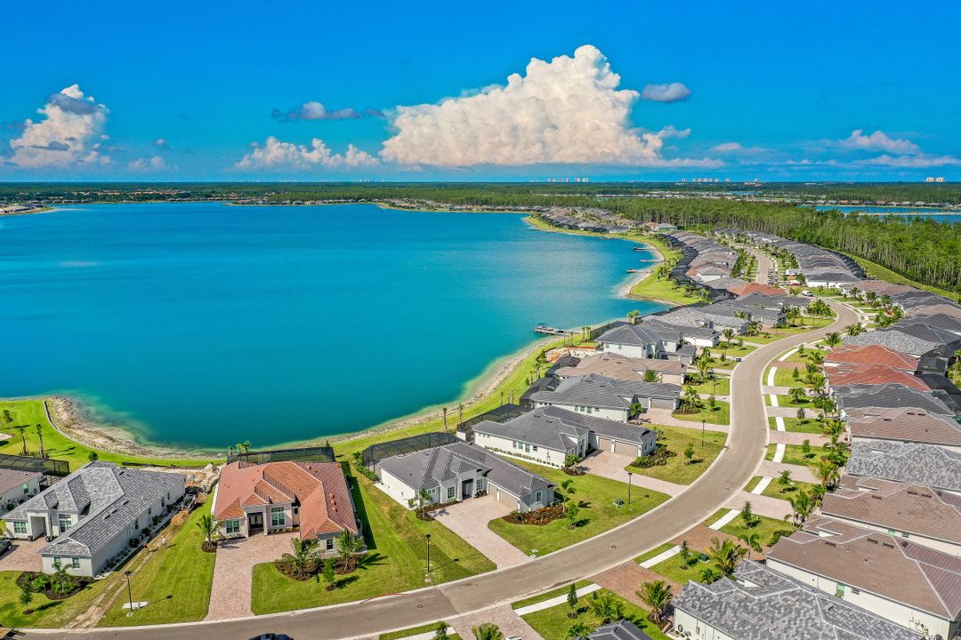 14360 Blue Bay Cir, Fort Myers, FL 33913