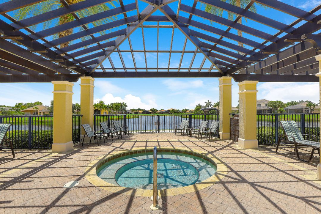 2222 Campestre Terrace, Naples, FL 34119