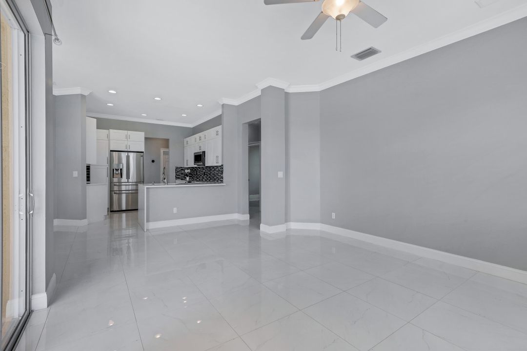 4560 22nd St NE, Naples, FL 34120