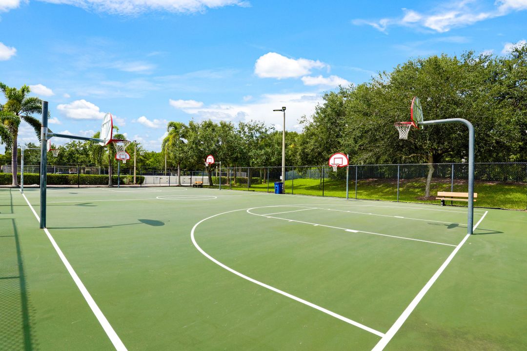 12765 Ivory Stone Loop, Fort Myers, FL 33913