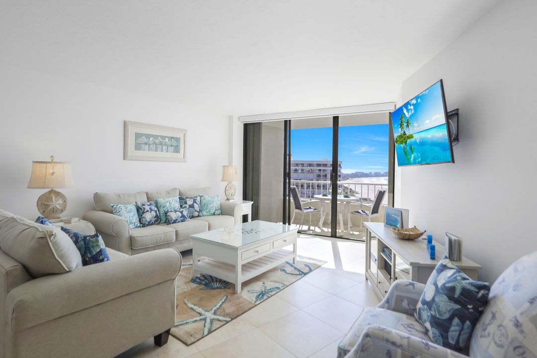 380 Seaview Ct #1907, Marco Island, FL 34145