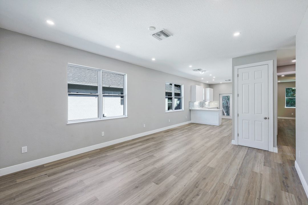 10004 Connecticut St, Bonita Springs, FL 34135