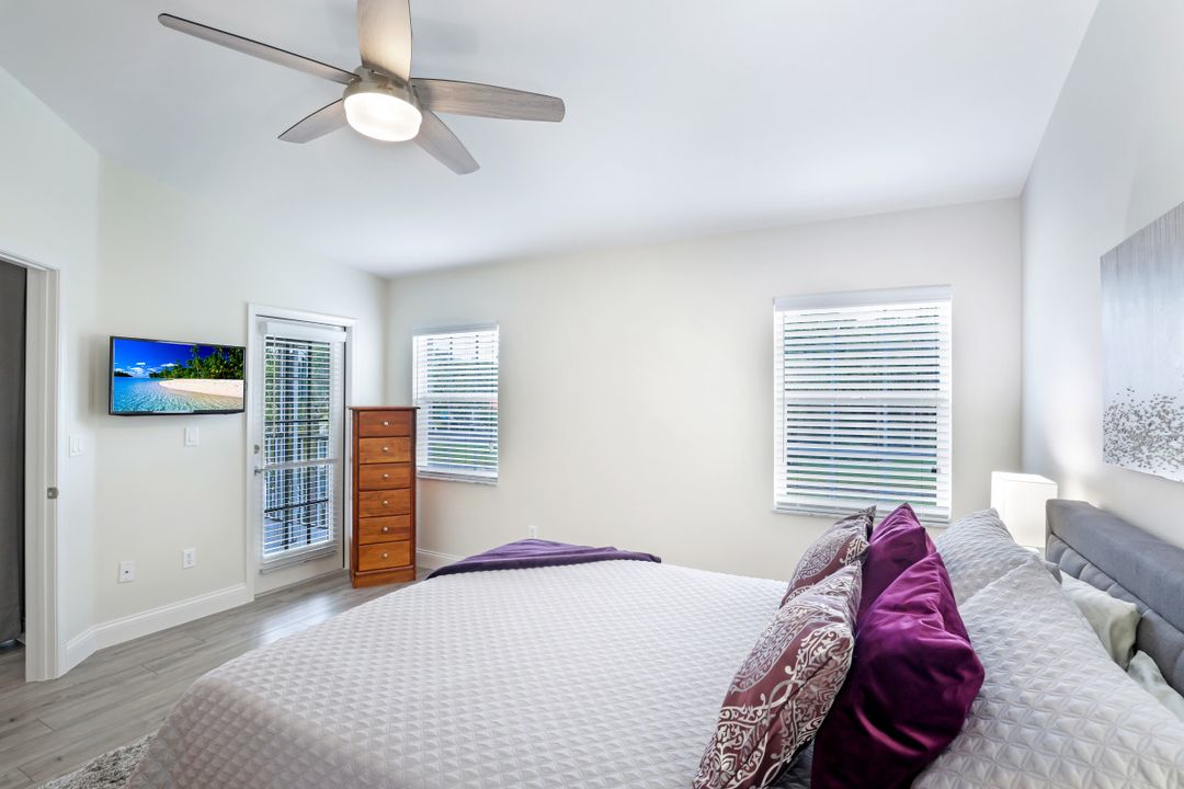 2436 Orchid Bay Dr #202, Naples, FL 34109