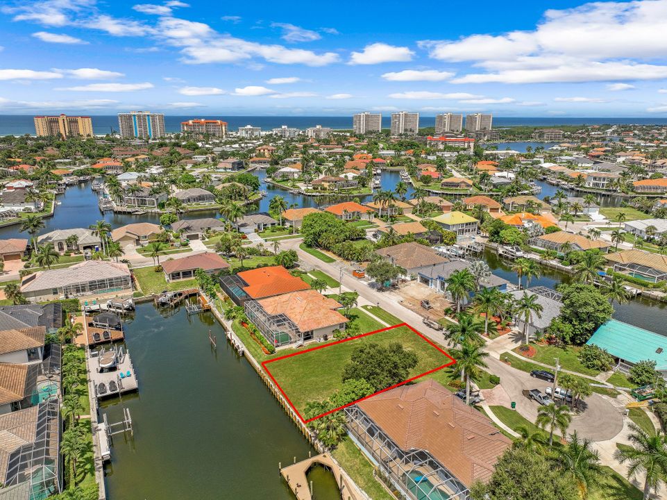 931 Ivory Ct, Marco Island, FL 34145