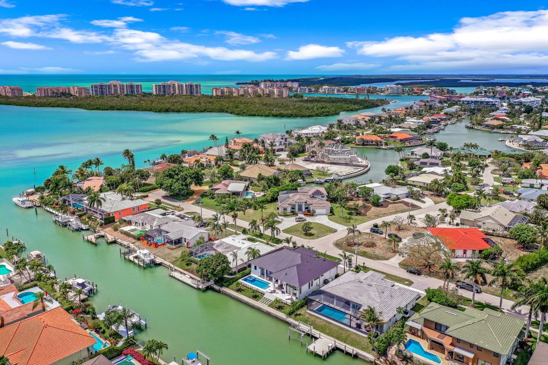 835 Old Marco Ln, Marco Island, FL 34145