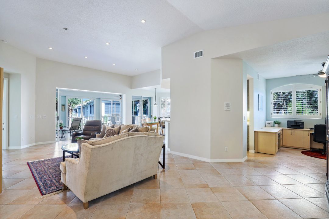 24351 Sandpiper Isle Way #504, Bonita Springs, FL 34134