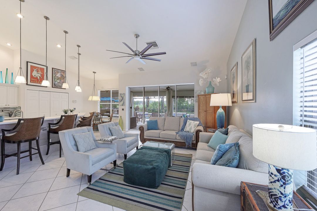 6485 Autumn Woods Blvd, Naples, FL 34109