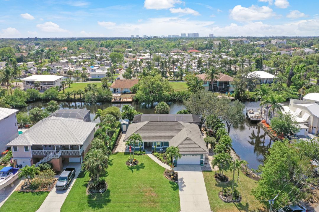 3831 Riviera Cir, Bonita Springs, FL 34134