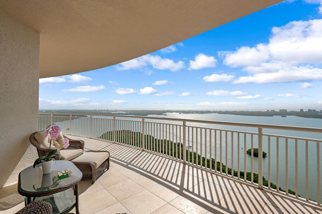 4931 Bonita Bay Blvd #2402, Bonita Springs, FL 34134