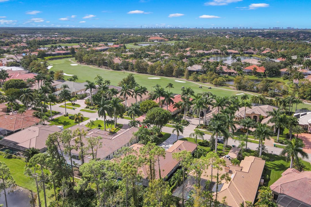 2790 Olde Cypress Dr, Naples, FL 34119