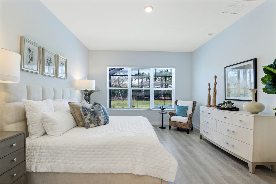 8924 Cappello Ct, Naples, FL 34119