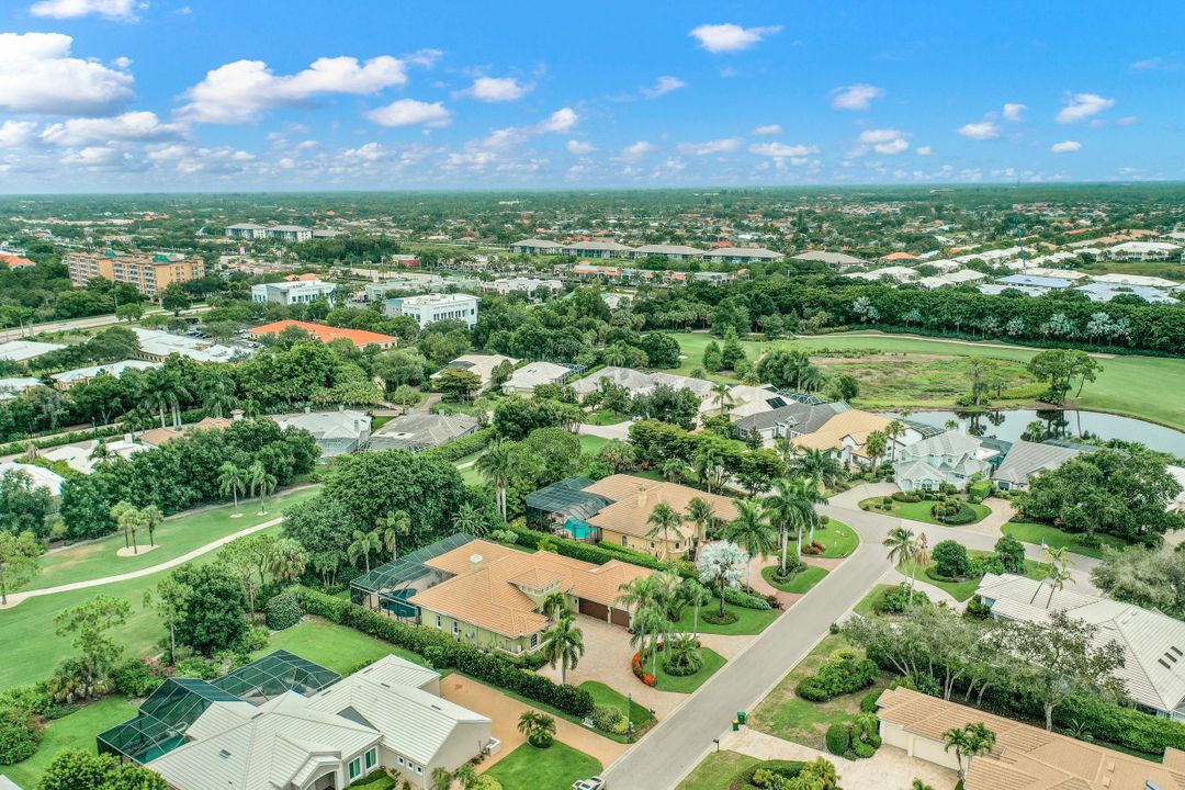 795 Brentwood Point, Naples, FL 34110