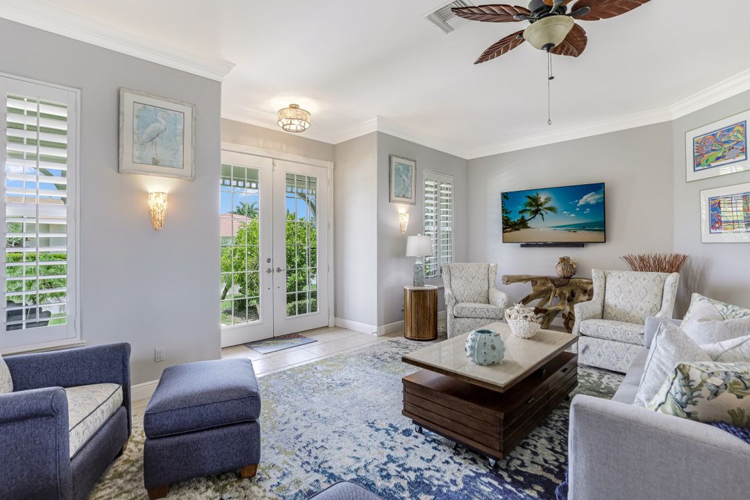 1767 Hummingbird Ct, Marco Island, FL 34145