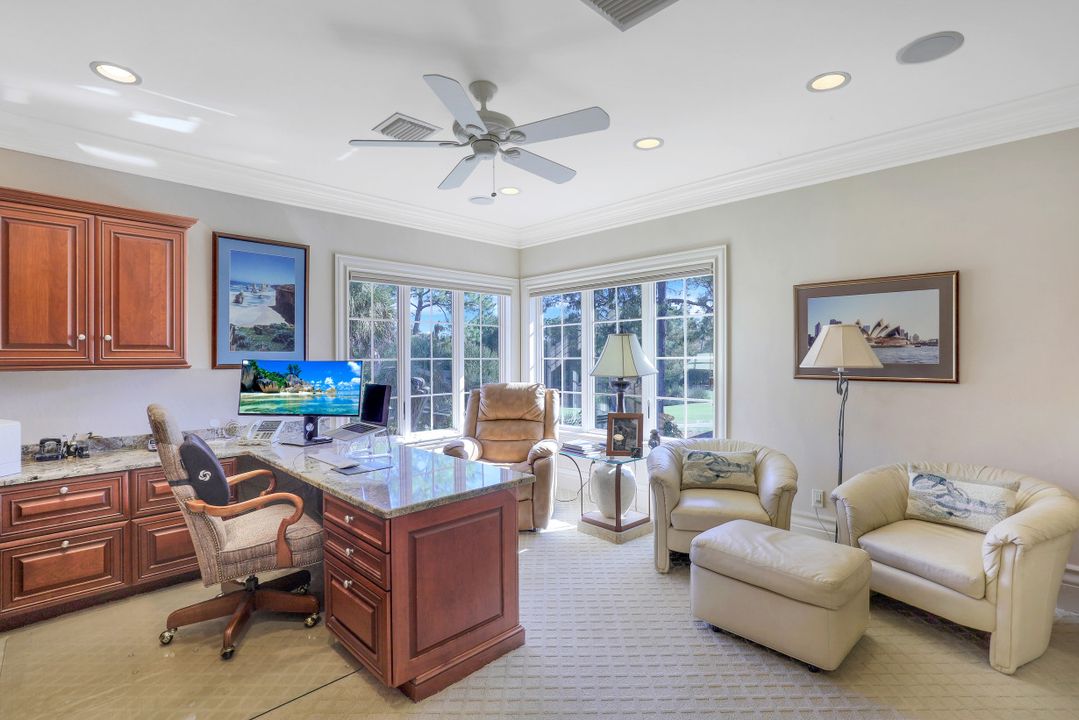 2904 Indigobush Way, Naples, FL 34105