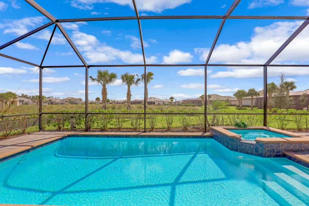 17441 Elkgrove Ln, Estero, FL 33928