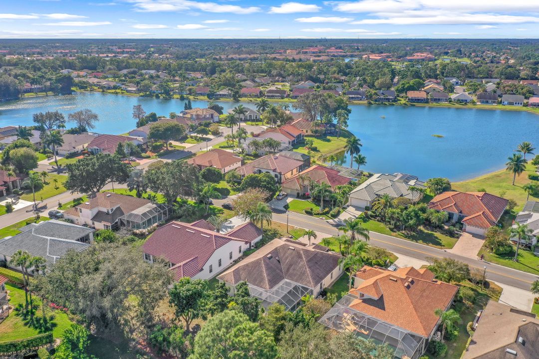 316 Lambton Ln, Naples, FL 34104