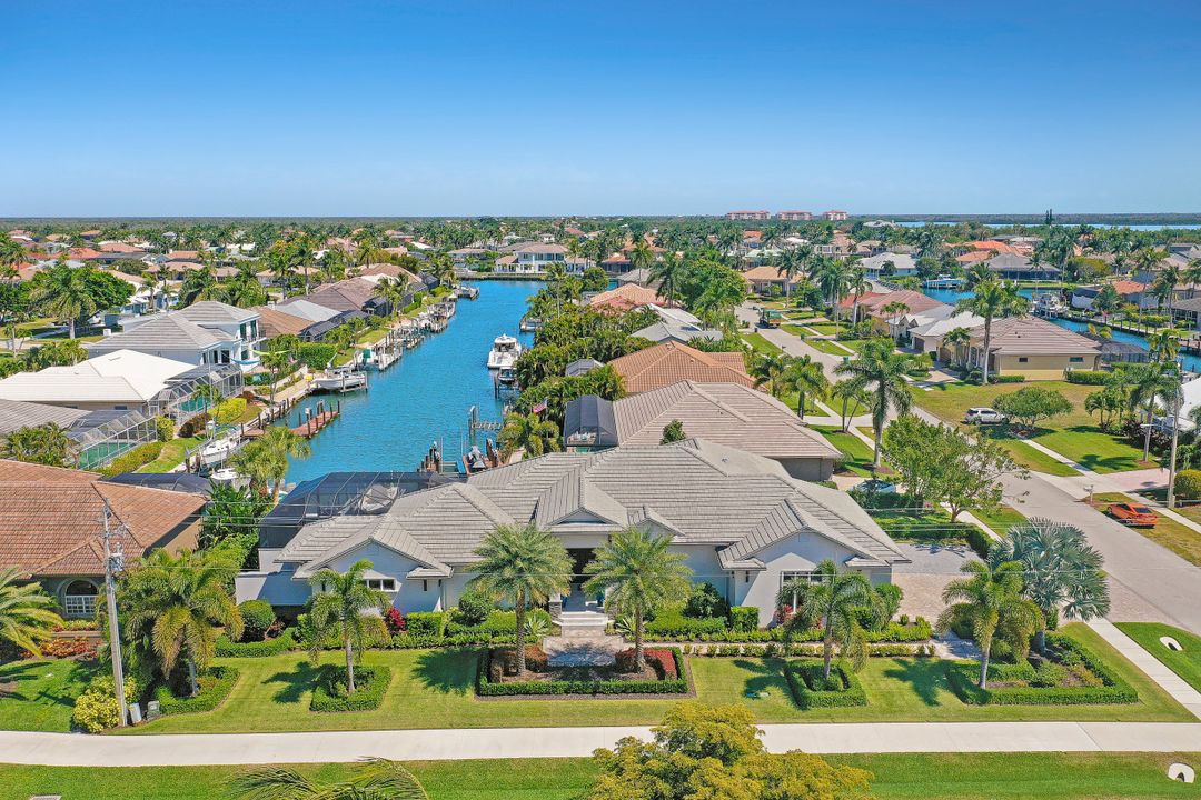 1800 Menorca Ct, Marco Island, FL 34145