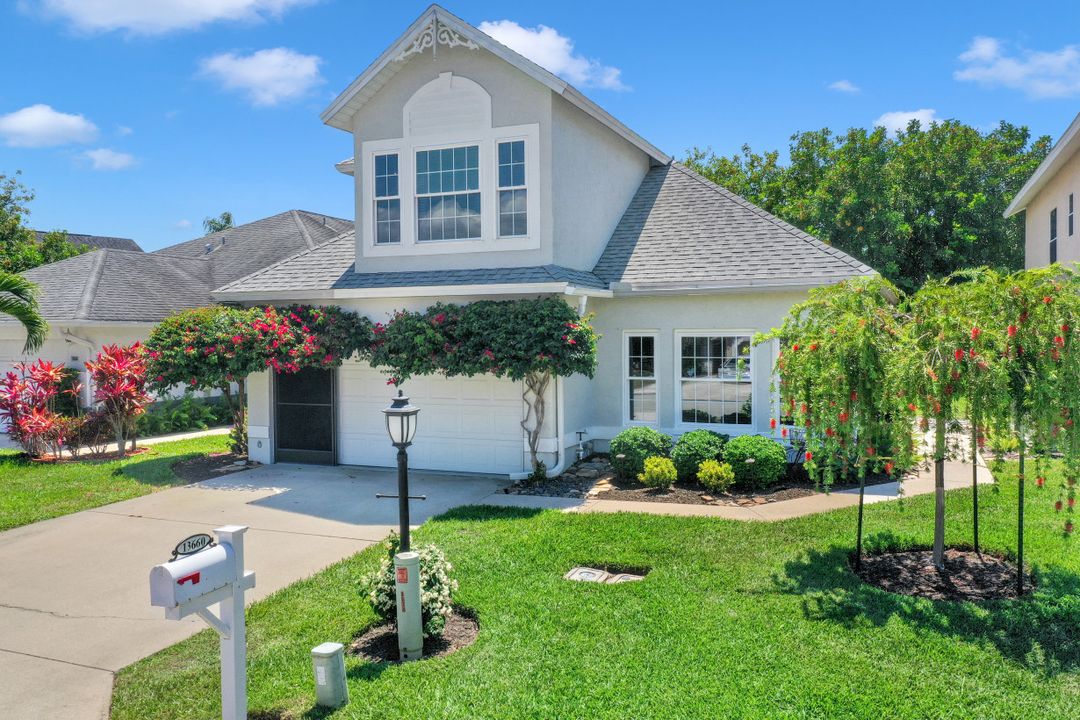 13660 Admiral Ct, Fort Myers, FL 33912