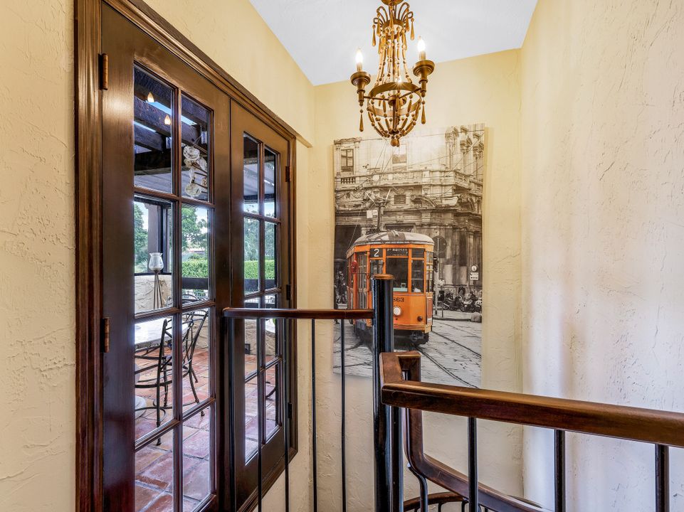 5850 Pelican Bay Blvd, Naples, FL 34108