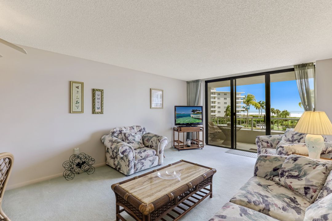 260 Seaview Ct #205, Marco Island, FL 34145