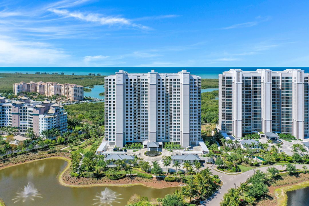 13915 Old Coast Rd #805, Naples, FL 34110