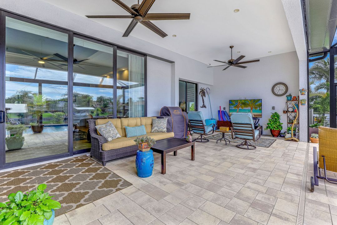 5405 SW 17th Ave, Cape Coral, FL 33914