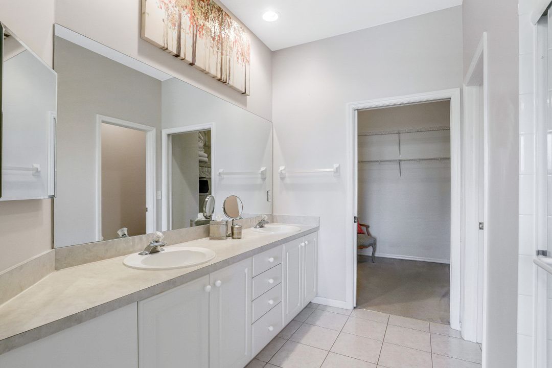 9302 Lake Abby Ln, Bonita Springs, FL 34135