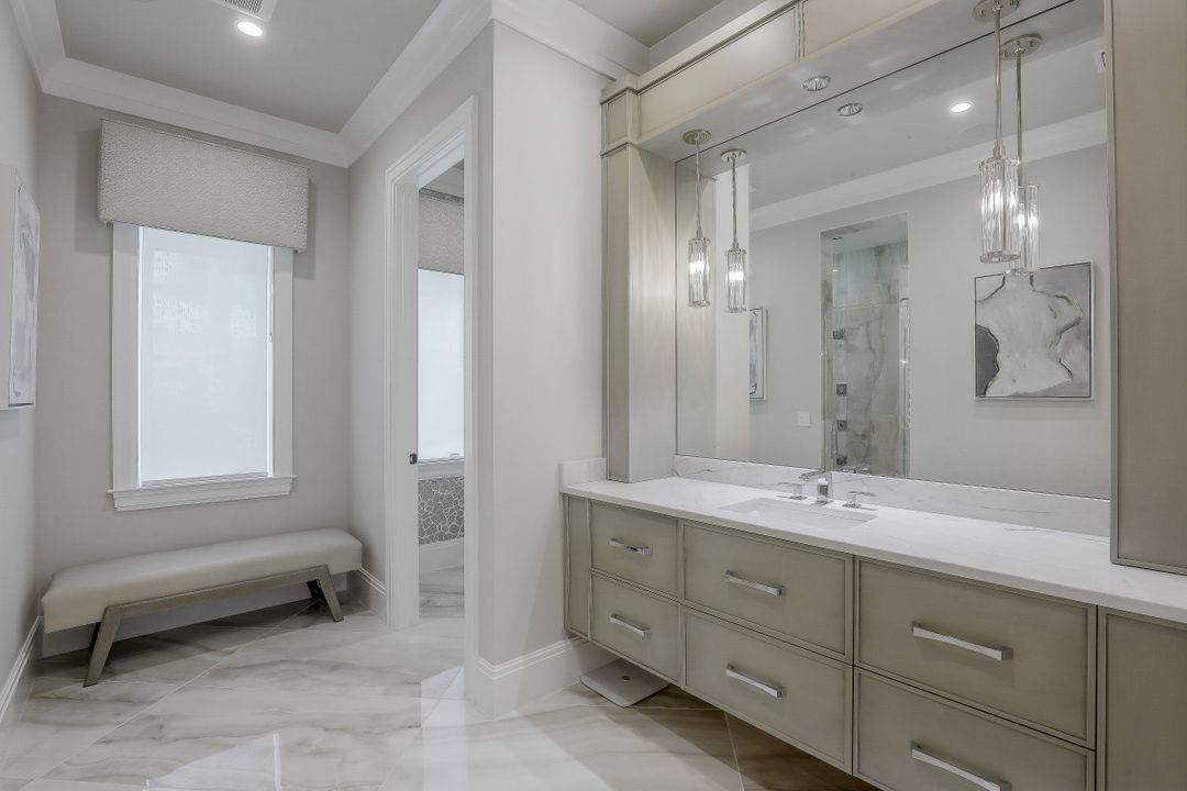 5937 Sunnyslope Dr, Naples, FL 34119